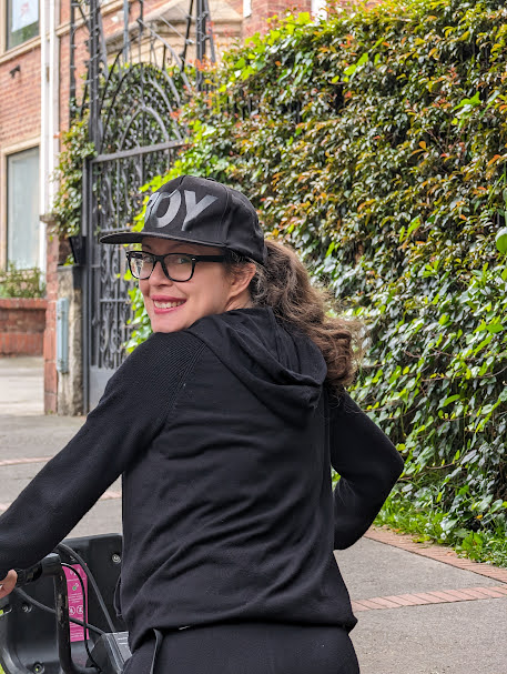 Bloganuary 25. I like playing videogames and biking (Not at the same time ;) )