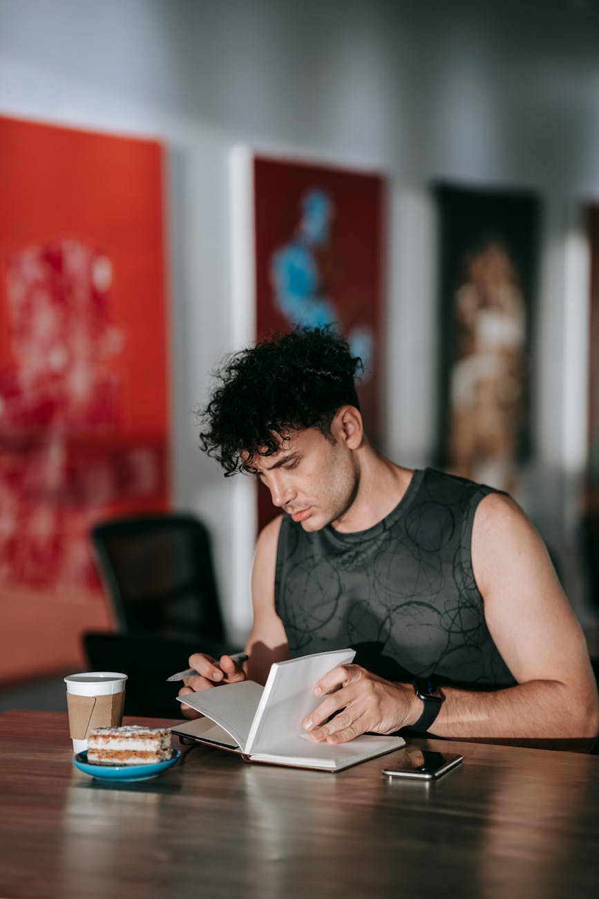 Why more men should&nbsp;journal.